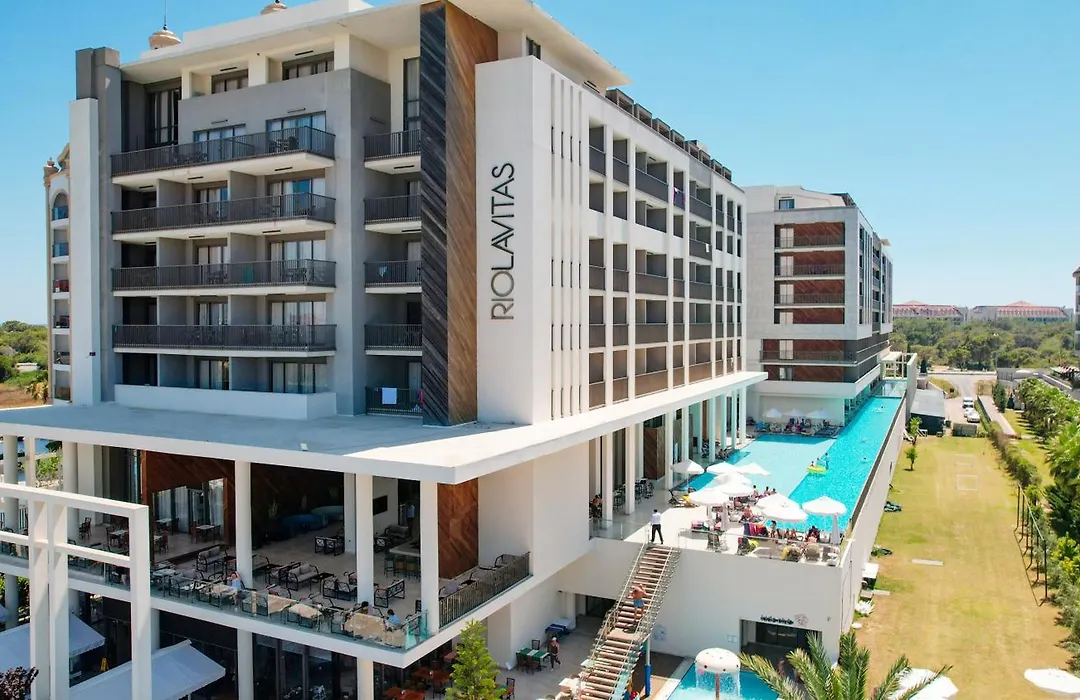 Hotel Riolavitas &