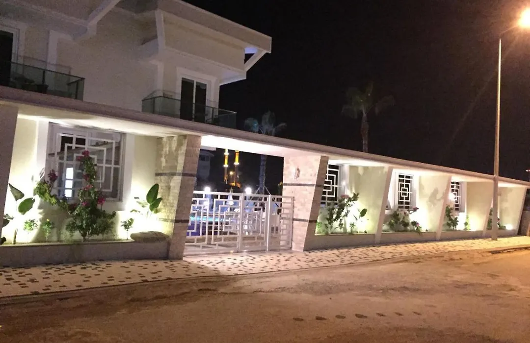 Sand Village Apart Aparthotel *